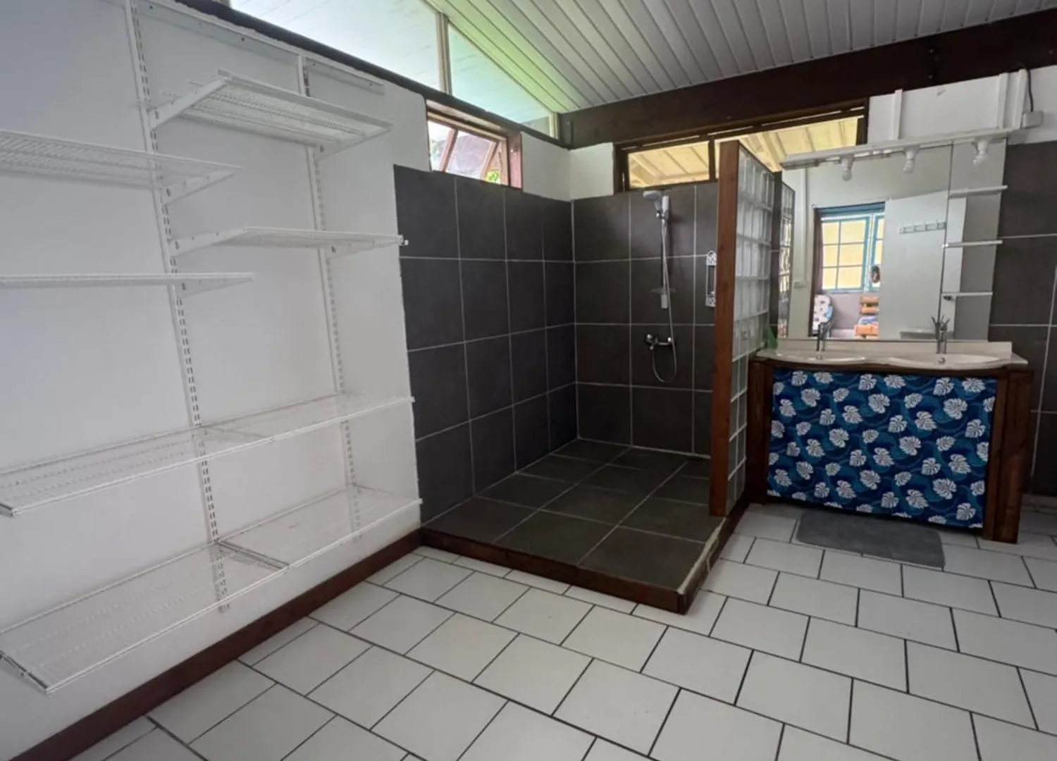 Blue Moana Lodge Papara